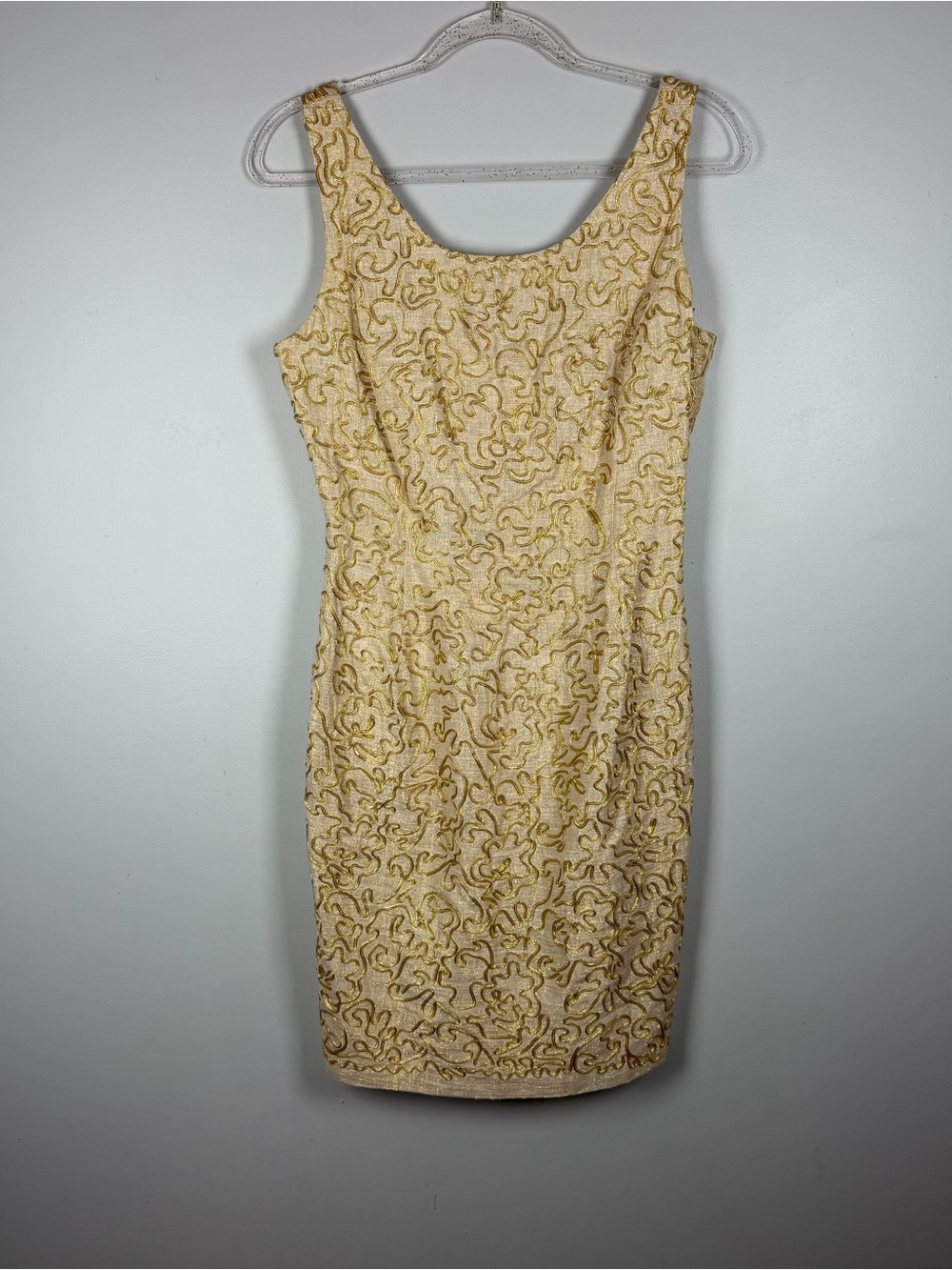 Carmen Marc Valvo Dress Women’s 6 Gold Silk Metallic Party Cocktail Mini Sheath